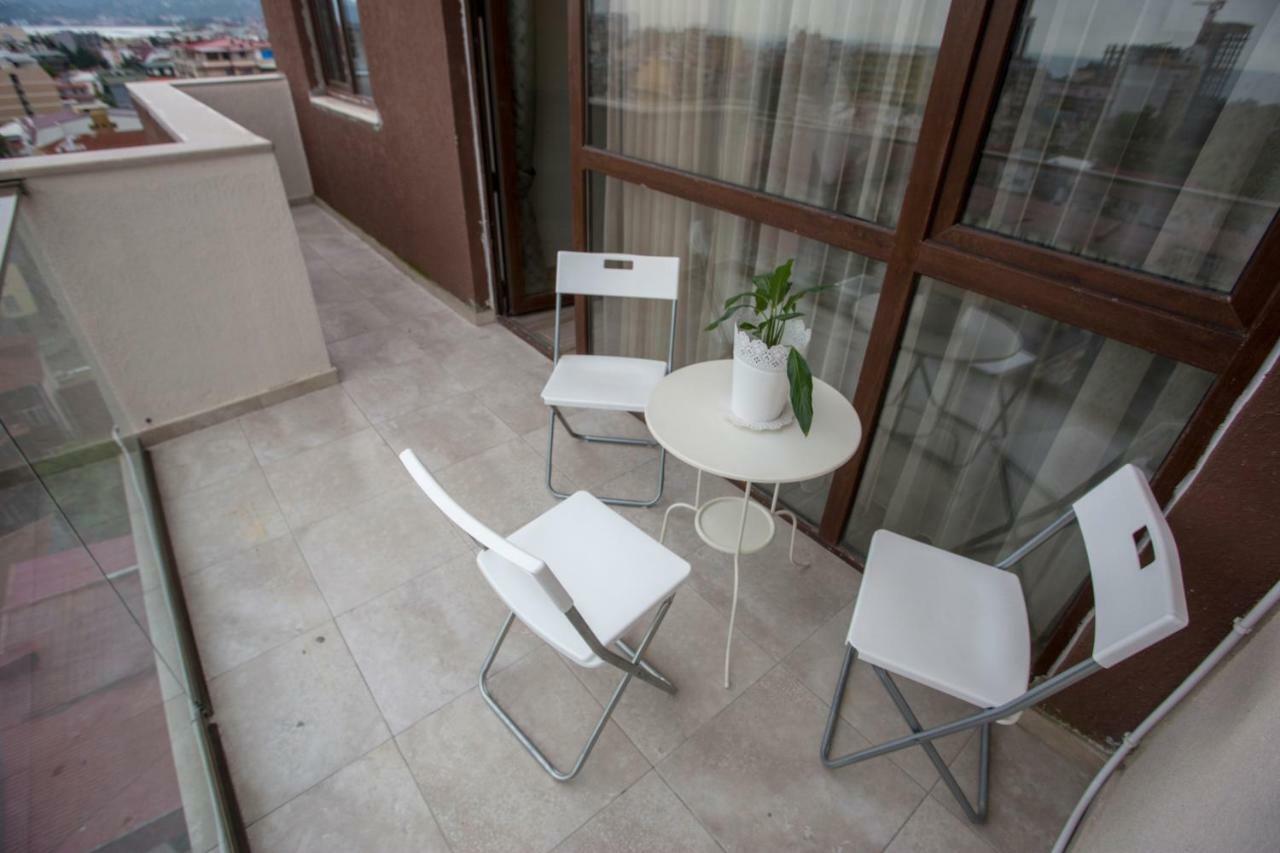 Nano'S Exclusive Fashionable Apartment Batumi Bagian luar foto